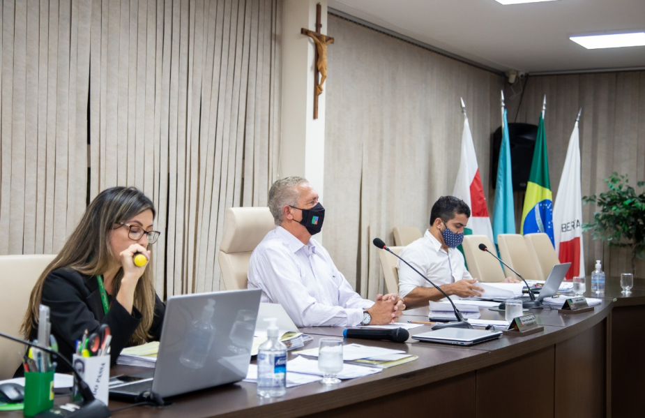 Projetos são apresentados e votados na Reunião Ordinária do dia 20/12/2021